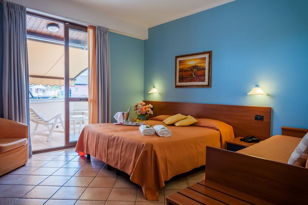 Hotel Bacco Ascea Extérieur photo